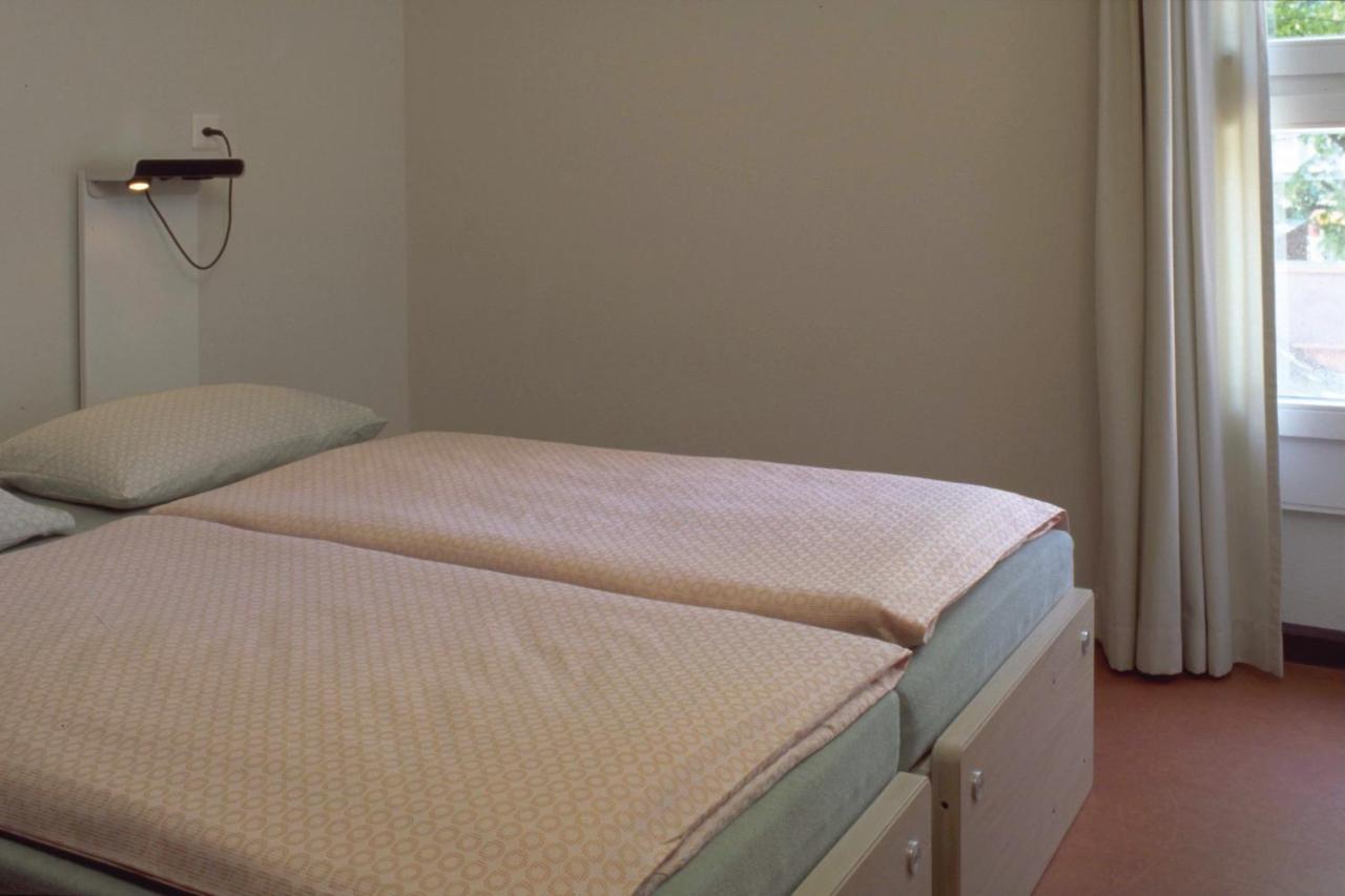 Hostel Youth - Private Zürih